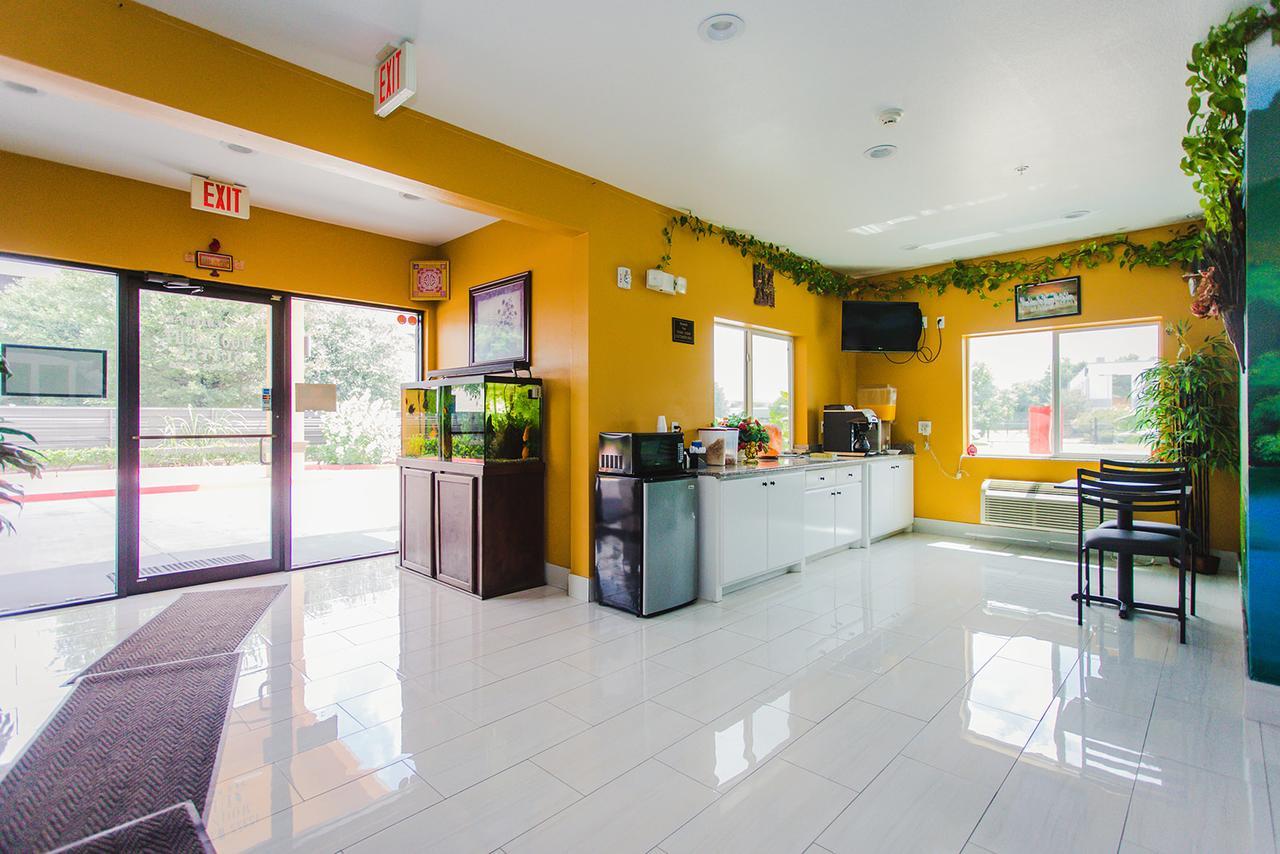 Moonlight Suites - Houston/George Bush Int'L Airport Екстериор снимка