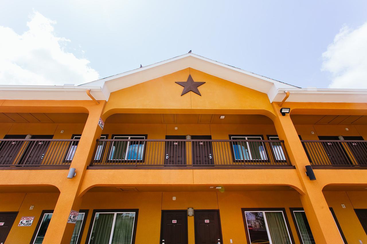 Moonlight Suites - Houston/George Bush Int'L Airport Екстериор снимка